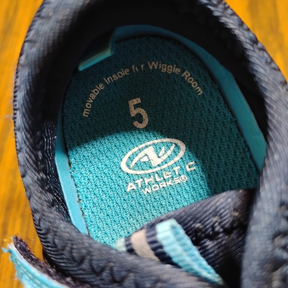 Baby shoes!! - Picture 4 of 4